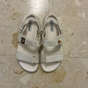 Steve Madden White Sandals
